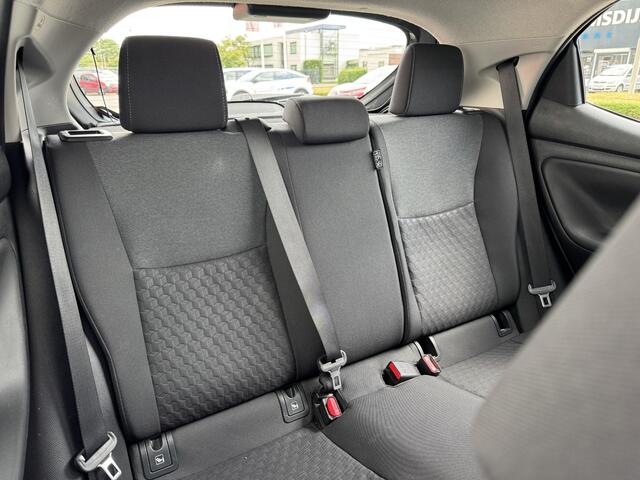 Toyota YARIS 1.5 Hybrid Active | Parkeercamera | Apple Carplay | Prijs is rijklaar