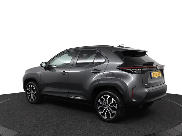 Toyota YARIS Cross 1.5 Hybrid 115 First Edition | Apple Carplay/Android Auto |