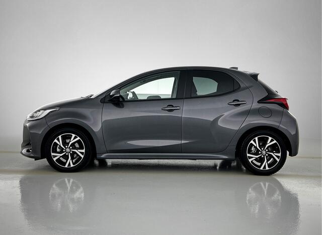 Toyota YARIS 1.5 Hybrid 115 First Edition
