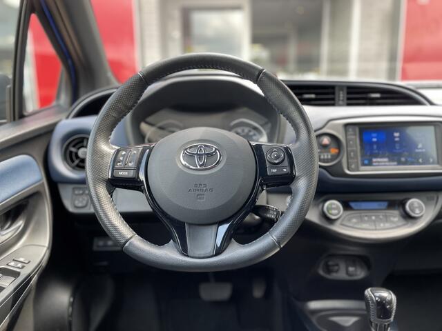 Toyota YARIS 1.5 Hybrid Style Bi-tone | Stoelverwarming | Apple CarPlay Andro