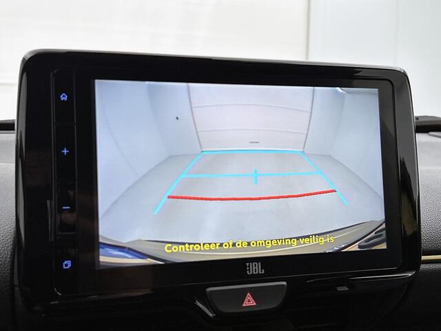 Toyota YARIS Cross 1.5 Hybrid AWD Adventure | Navigatie | Head-up | JBL | Blind Spot | Stoel-Stuurverwarming
