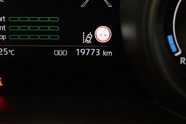 Toyota YARIS Cross 1.5 Hybrid Active | APPCONNECT | CLIMA | CAMERA | ADAP CRUISE | LANE-ASSIST |