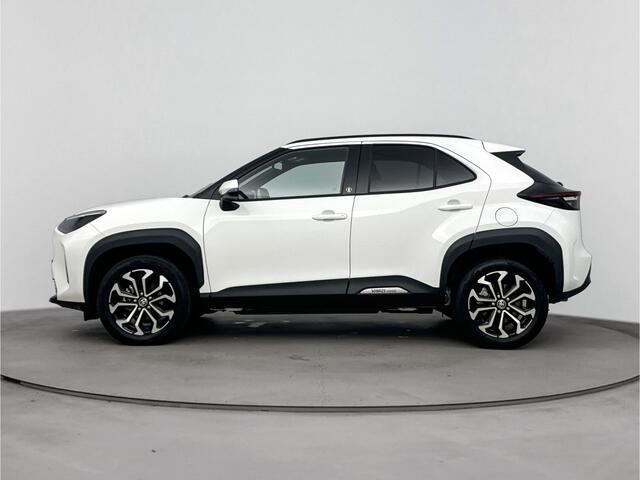Toyota YARIS Cross 115 Hybrid First Edition Limited | Stoel -/ Stuur Verwarming | Apple Carplay -/ Android Auto |