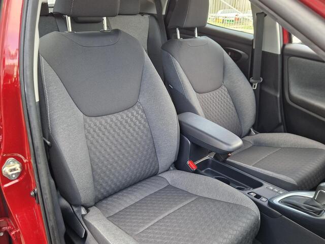 Toyota YARIS 1.5 Hybrid First Edition
