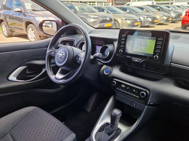 Toyota YARIS 1.5 Hybrid First Edition