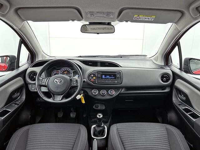 Toyota YARIS 1.0 VVT-i Comfort | Nederlandse Auto | Airco | Dealer Onderhouden |