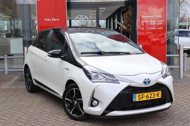Toyota YARIS 1.5 Hybrid Bi-Tone, Navi , Trekhaak,