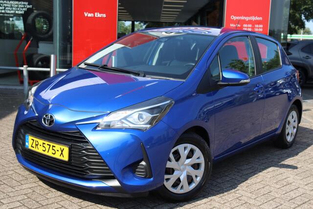 Toyota YARIS 1.0 VVT-i Active, Camera, Climate Control