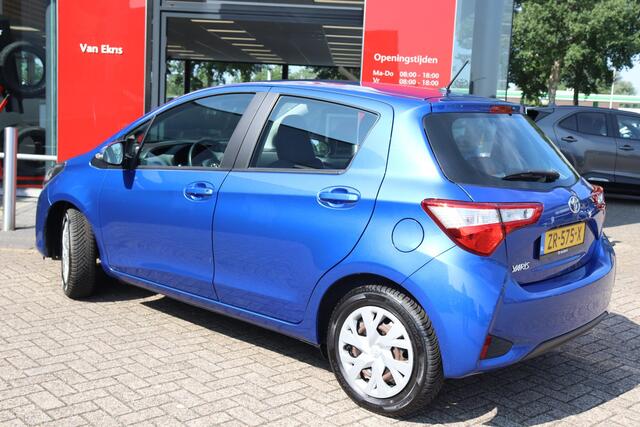 Toyota YARIS 1.0 VVT-i Active, Camera, Climate Control