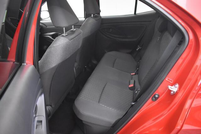 Toyota YARIS 1.5 HYBRID 115PK FIRST EDITION AUTOMAAT