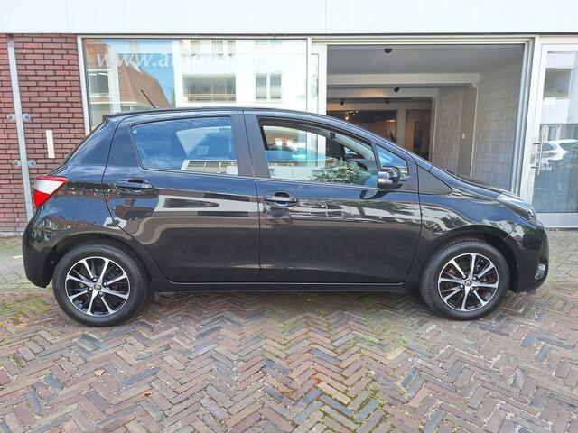Toyota YARIS 1.0 VVT-i Connect /Navi/Camera/Apple/Android/1e Eig/Garantie