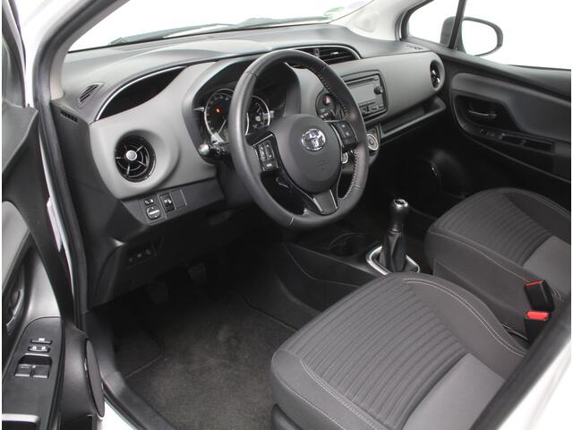 Toyota YARIS 1.0 VVT-i Comfort AIRCO | CV | ELRM | STB | ISOFIX