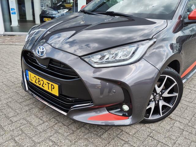 Toyota YARIS 1.5 Hybrid Executive | Navi | Parkeersensoren | Android Auto