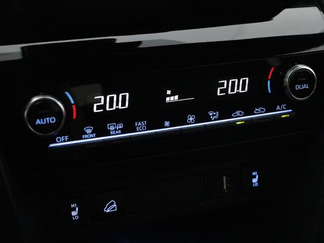 Toyota YARIS Cross 1.5 Hybrid Adventue Limited HUD | Parkeersensoren
