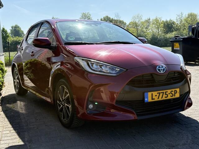 Toyota YARIS 1.5 Hyb. Dynamic ACHTER CAMERA-NAVI-BLUETOOTH - Allseason