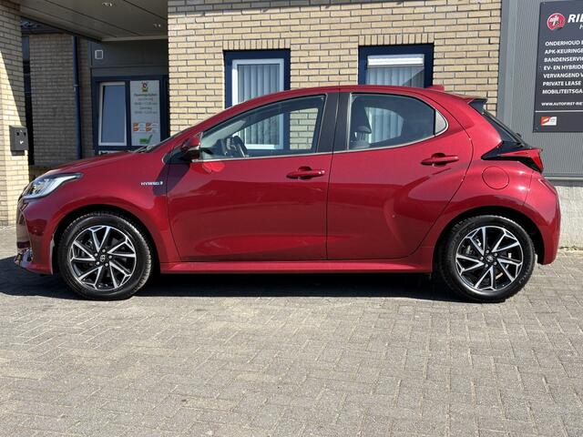 Toyota YARIS 1.5 Hyb. Dynamic ACHTER CAMERA-NAVI-BLUETOOTH - Allseason