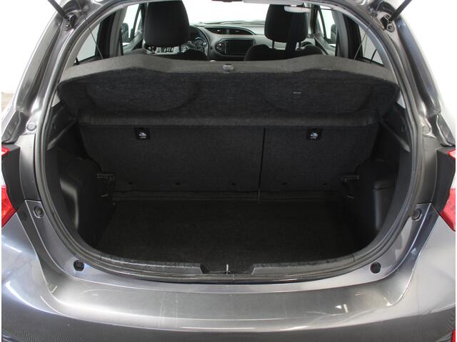 Toyota YARIS 1.5 Hybrid Dynamic CLIMATE | CRUISE | LED | CAMERA | CARPLAY | KEYLESS