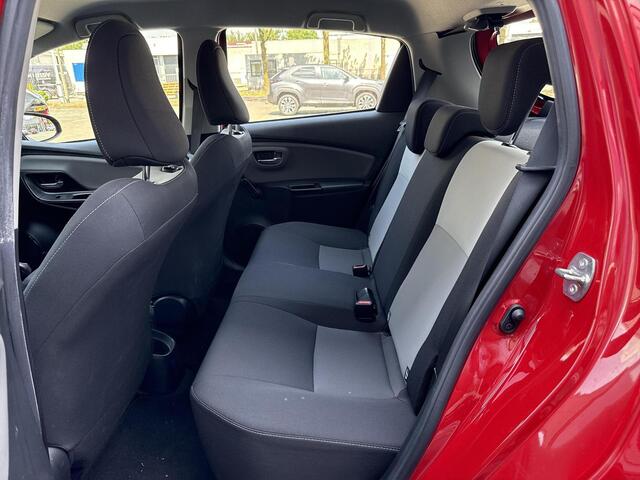 Toyota YARIS 1.0 VVT-i Active **AIRCO/ PARKEERCAMERA/ CRUISE CONTROL/ 36 MAANDEN GARANTIE**