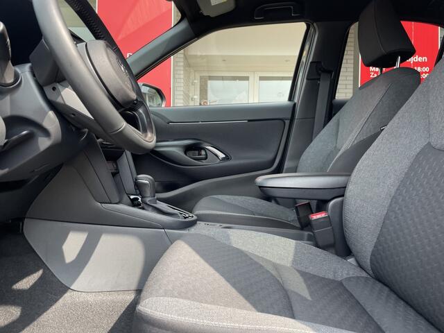 Toyota YARIS 1.5 Hybrid 130 Dynamic | Comfort Pack | Stuur + Stoelverwarming