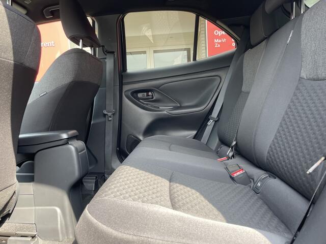 Toyota YARIS 1.5 Hybrid 130 Dynamic | Comfort Pack | Stuur + Stoelverwarming