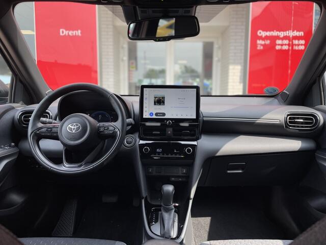 Toyota YARIS 1.5 Hybrid 130 Dynamic | Comfort Pack | Stuur + Stoelverwarming