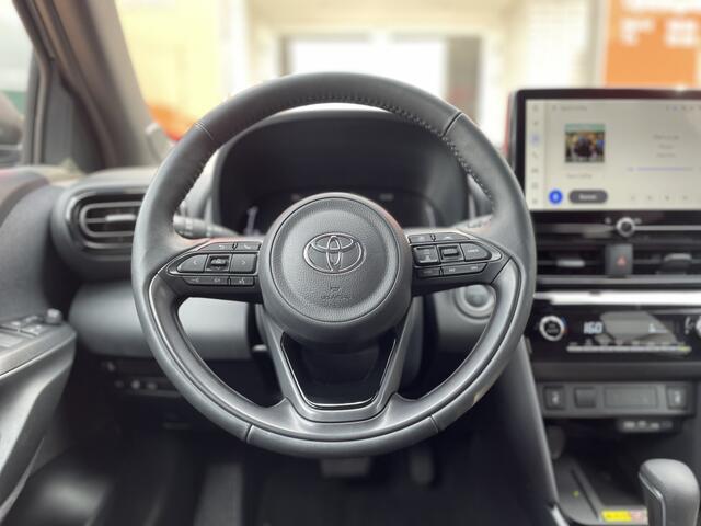Toyota YARIS 1.5 Hybrid 130 Dynamic | Comfort Pack | Stuur + Stoelverwarming