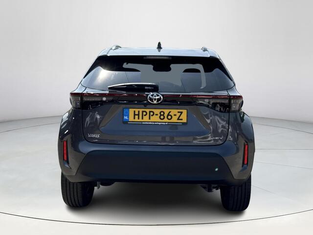 Toyota YARIS Cross 1.5 Hybrid Dynamic **STOEL EN STUURWIELVERWARMING/ ADAPTIEF CRUISE CONTROL/ PARKEERCAMERA/ 36 MAANDEN GARANTIE**