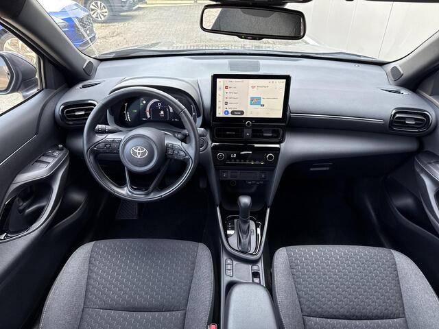 Toyota YARIS Cross 1.5 Hybrid Dynamic **STOEL EN STUURWIELVERWARMING/ ADAPTIEF CRUISE CONTROL/ PARKEERCAMERA/ 36 MAANDEN GARANTIE**