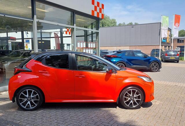Toyota YARIS 1.5 Hybrid Launch Edition JBL Bi-Tone