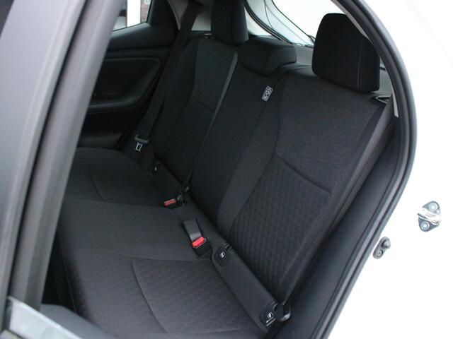 Toyota YARIS 1.0 VVT-i Active Cruise Control, Airco, Lichtmetalen Velgen, Bluetooth, Achteruitrijcamera