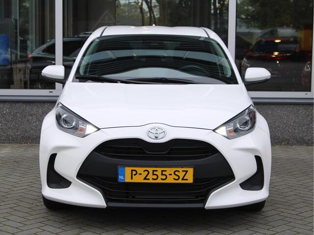 Toyota YARIS 1.0 VVT-i Active Cruise Control, Airco, Lichtmetalen Velgen, Bluetooth, Achteruitrijcamera