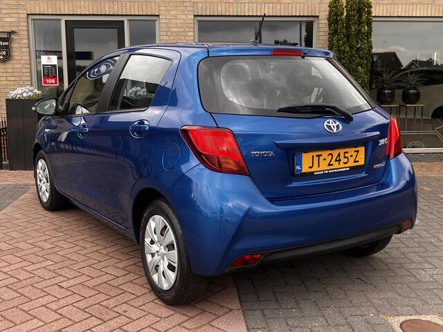 Toyota YARIS 1.5 Hybrid Now | 35.807 km! | 1e eigenaar | BTW auto