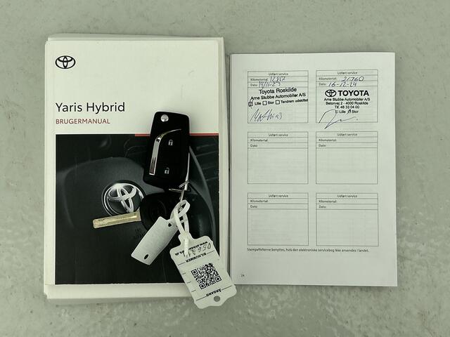 Toyota YARIS 1.5 Hybrid Active | Apple Carplay | Camera | LM Velgen |