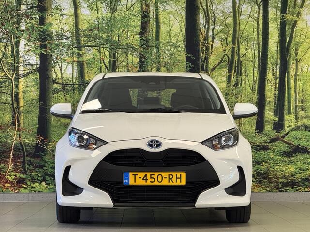 Toyota YARIS 1.5 Hybrid Active | Adaptieve Cruise Control | Achteruitrijcamera | Bluetooth | Navigatie | Airconditioning | Apple Carplay | Android Auto | DAB |