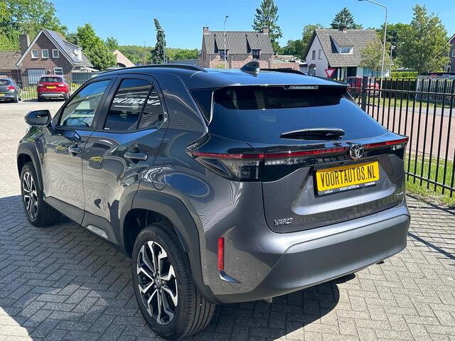 Toyota YARIS Cross 1.5 Hybrid 130 Business Plus | Groot Navigatie | Stoel & Stuurverwarming | Apple carplay | Elektrische spiegels inklapbaar