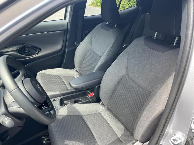 Toyota YARIS Cross 1.5 Hybrid 115 First Edition Winterpack