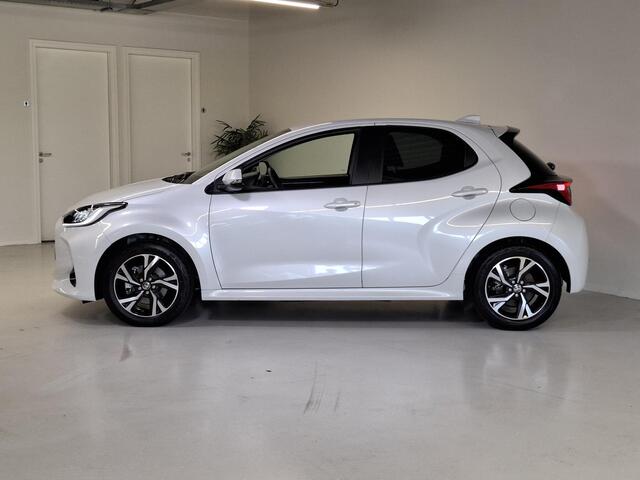 Toyota YARIS 1.5 Hybrid 115 First Edition Plus | Dodehoekdetectie | PDC V+A | LED | MJ24 |