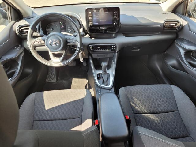 Toyota YARIS 1.5 Hybrid Active Aut.