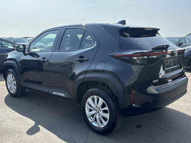 Toyota YARIS Cross 1.5 Hybrid Dynamic Edition AppleCarPlay / AndroidAuto, Navigatie, Parkeersensoren, Smart key, Privacy glass, Achteruitrijcamera, Adaptieve cruise control
