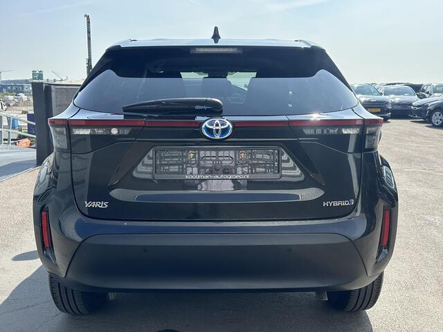 Toyota YARIS Cross 1.5 Hybrid Dynamic Edition AppleCarPlay / AndroidAuto, Navigatie, Parkeersensoren, Smart key, Privacy glass, Achteruitrijcamera, Adaptieve cruise control