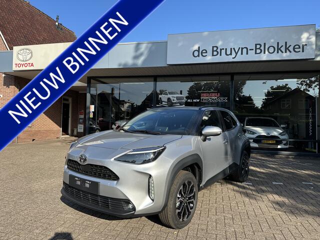 Toyota YARIS Cross 1.5 Hybrid 130pk Executive Limited dodehoekdetectie / stoelverwarming / stuurwielverwarming / parkeersensoren voor + achter / Navigatie / Apple Carplay / Android Auto / parkeercamera / Nieuwe auto / 10 jaar garantie / rijklaarprijs