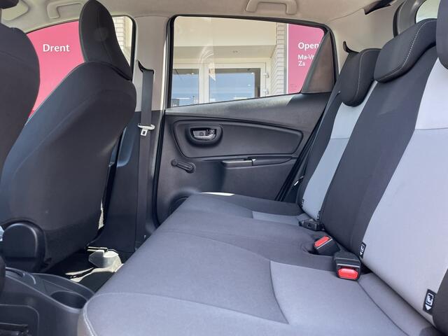 Toyota YARIS 1.5 Hybrid Dynamic | Cruise Control | Bluetooth | Elektr. Verst.