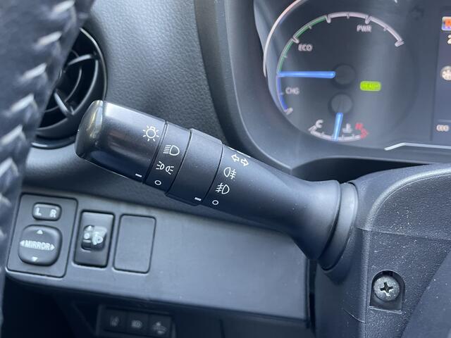 Toyota YARIS 1.5 Hybrid Dynamic | Cruise Control | Bluetooth | Elektr. Verst.