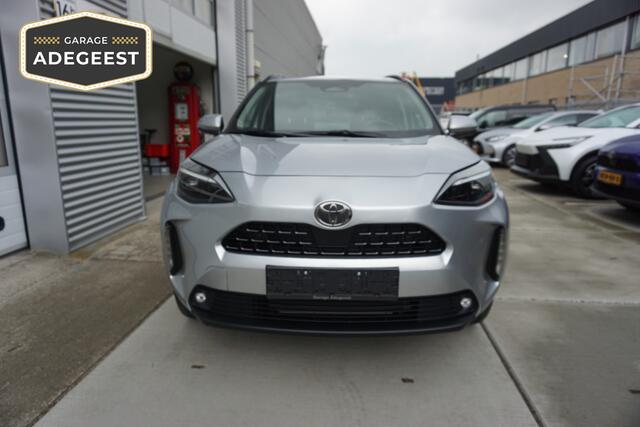 Toyota YARIS Cross 1.5 Hybrid 115 Business Plus |Navi|Carplay|PDC V+A|Dodehoek|Camera|Stoel en stuurverwarming|