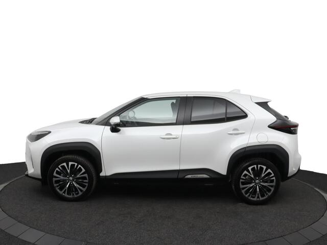 Toyota YARIS Cross 1.5 Hybrid Executive Limited | Stuur stoel en voorruitverwarming | Electrische achterklep | 360 graden camera |