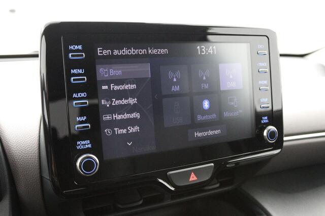 Toyota YARIS Cross 1.5 Hybrid Executive Limited | Stuur stoel en voorruitverwarming | Electrische achterklep | 360 graden camera |