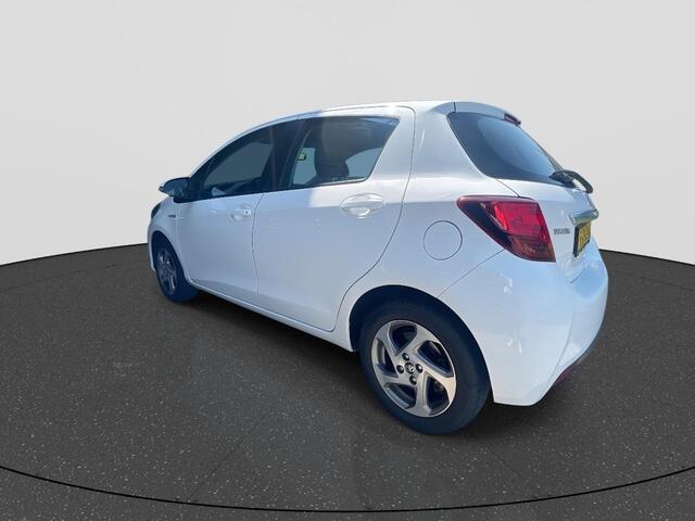 Toyota YARIS 1.5 Hybrid Lease