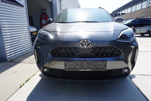 Toyota YARIS Cross 1.5 Hybrid 115 Business Plus |Navi|Carplay|PDC V+A|Camera|Stoel en stuurverwarming|