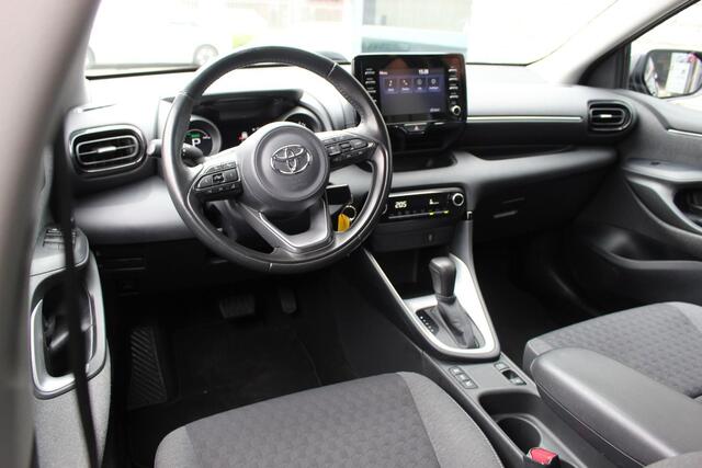 Toyota YARIS 1.5 Hybrid Dynamic Edtion