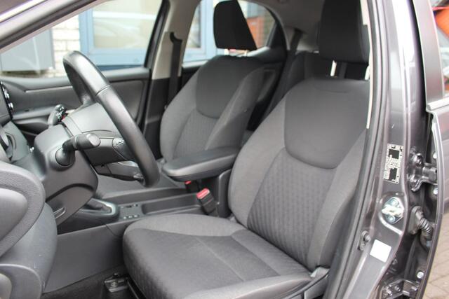 Toyota YARIS 1.5 Hybrid Dynamic Edtion